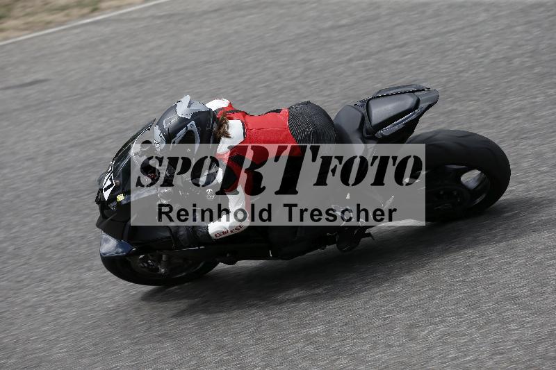 /30 27.07.2026  Dunlop Ride und Test Day ADR/Gruppe gelb Erfahren/77
